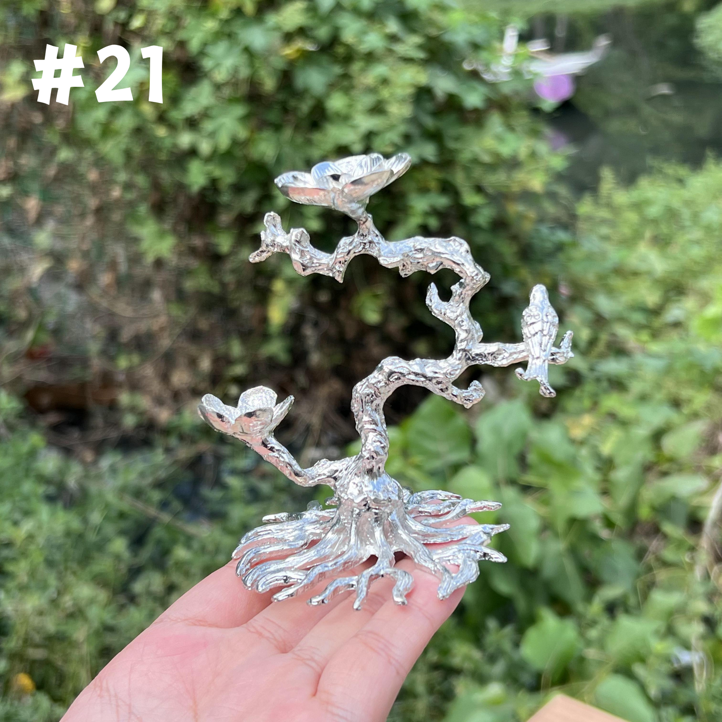 Metal Crystal Sphere Holder - Shop