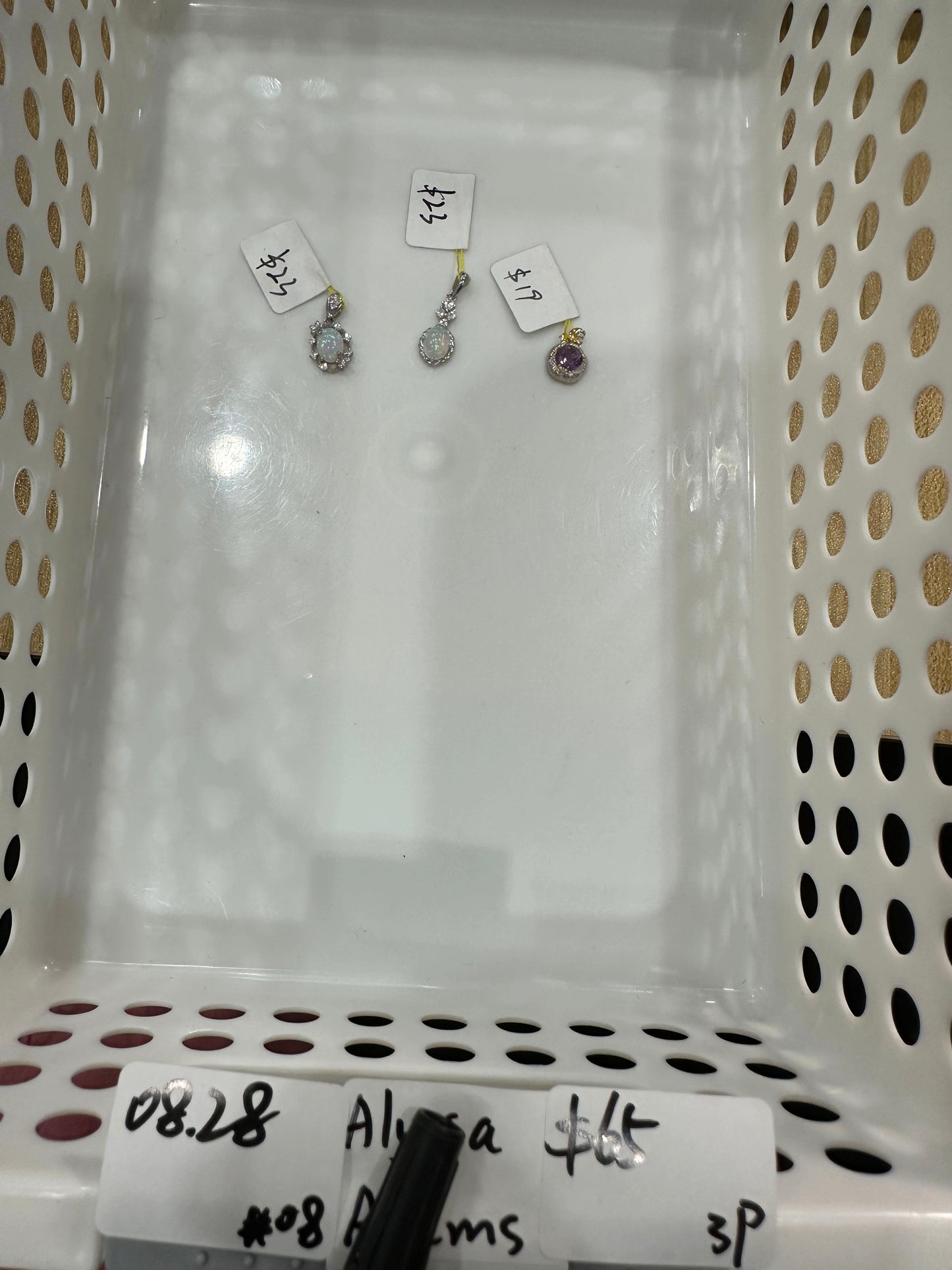 KIKICRYSTAL Jewelry Claim Sale For 0828
