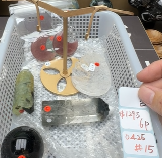 KIKICRYSTAL Shop Claim Sale For 0425
