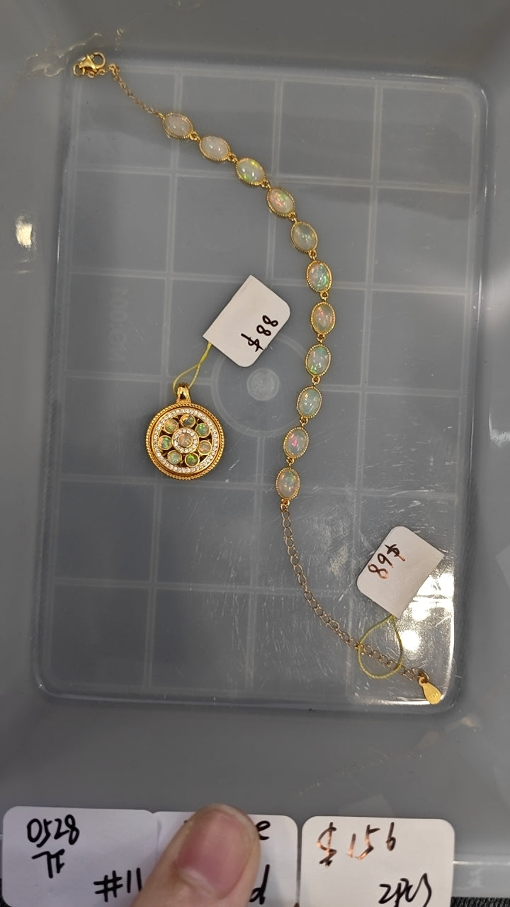 KIKICRYSTAL Jewelry Claim Sale For 0528