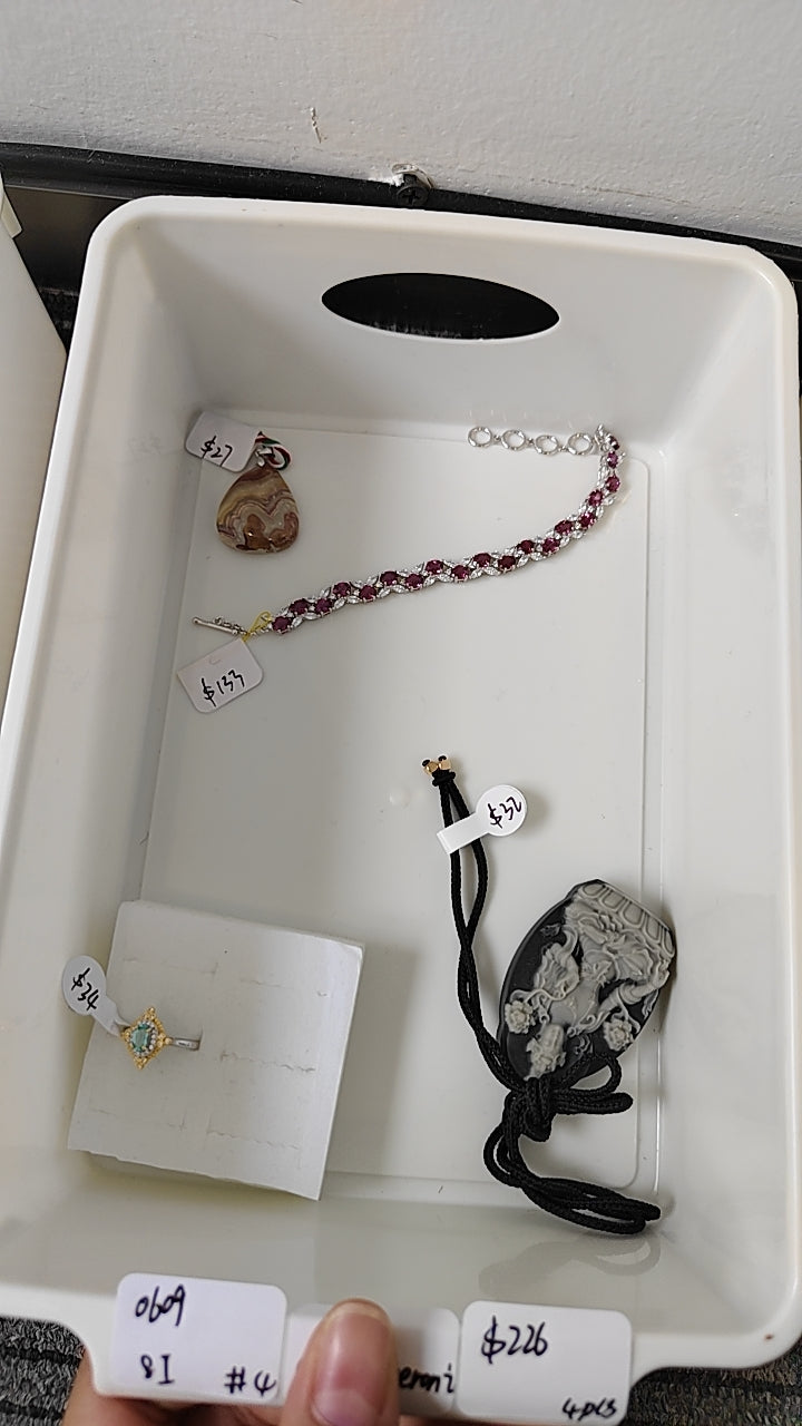 KIKICRYSTAL INS Jewelry Claim Sale for 0609