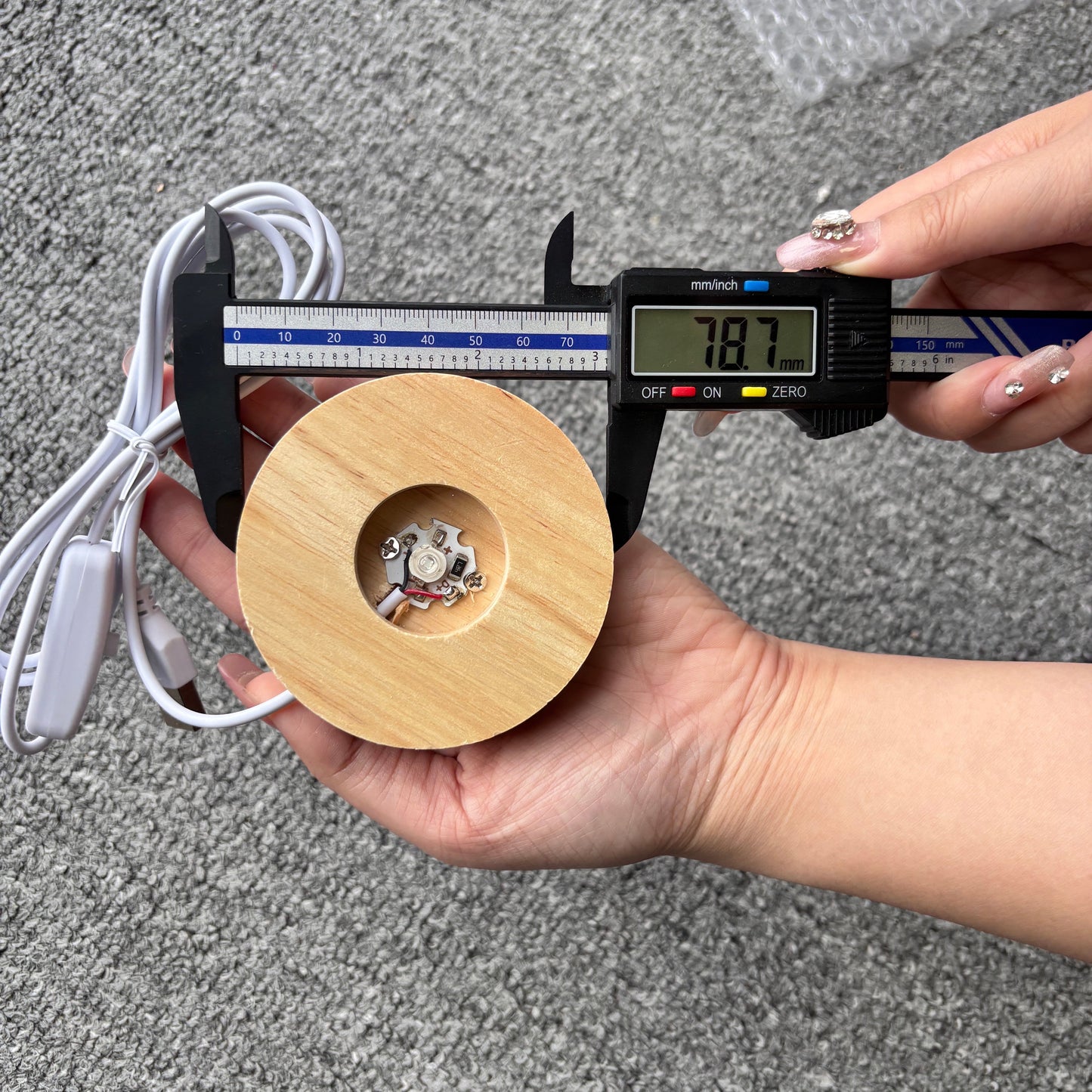 Wooden UV Lamp Sphere Holder - Shop